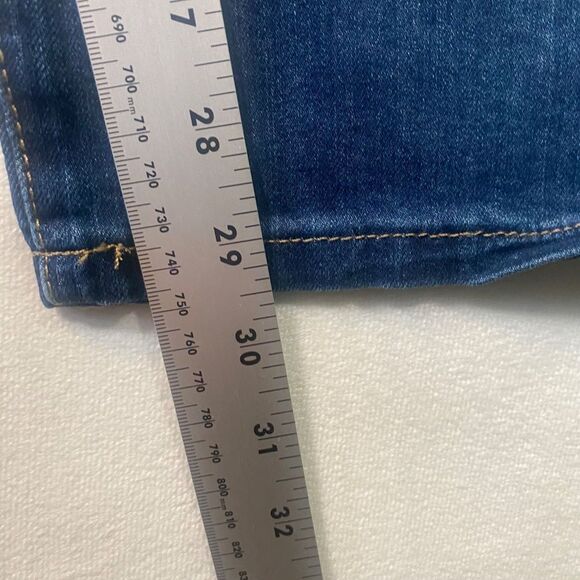 Sonoma Goods for Life Straight Leg Jeans Women’s 18R NWT Mid Rise Blue Denim - Picture 11 of 11